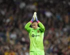 epa10239426 FC Barcelona's Marc-Andre ter Stegen reacts during the UEFA Champions League Group C soccer match between FC Barcelona and FC Internazionale Milano, in Barcelona, eastern Spain, 12 October 2022. EPA/Alejandro Garcia/Foto: Alejandro Garcia