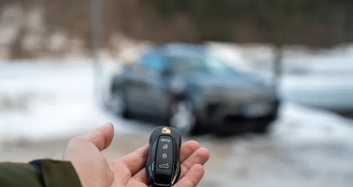 Prva generacija Macana, koja je predstavljena 2014. godine, stekla je popularnost zahvaljujući uzornoj dinamici vožnje temeljenoj na snažnim benzinskim i dizelskim motorima. Njen savremeni nasljednik mijenja pogonski koncept i postaje 100% električni automobil, ali i podiže stepen dinamike u vožnji na još viši nivo… 