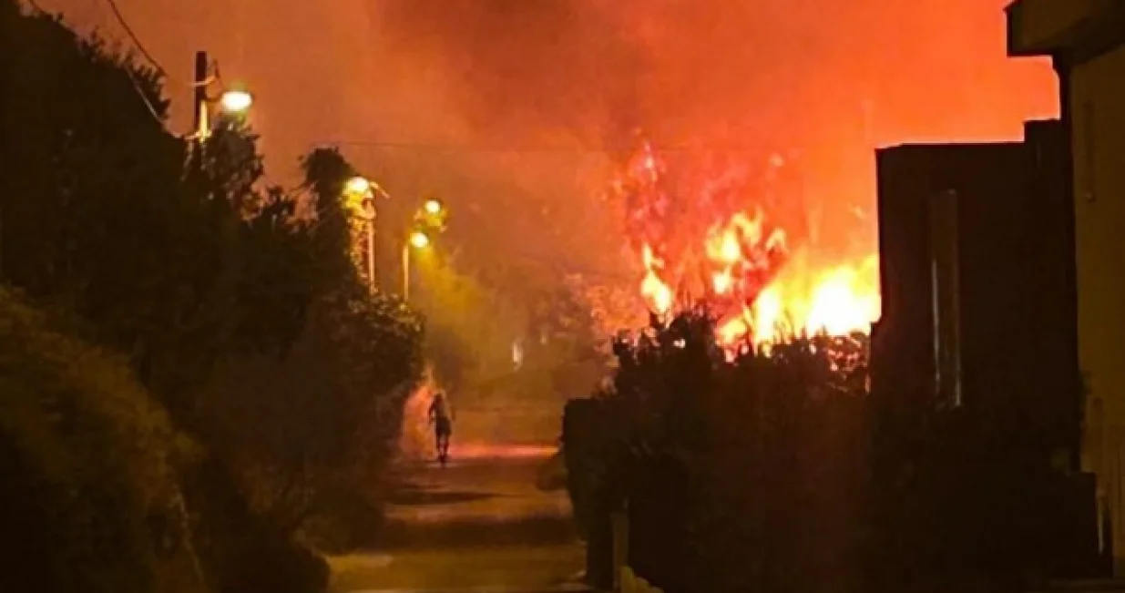 Požar u Dalmaciji, Sumpeter, Jesenica/Facebook