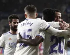 epa09899746 Real Madrid's Lucas Vazquez (R) celebrates with (L-R) Isco Alarcon, Fede Valverde and Vinicius Junior after scoring the 1-3 during the Spanish LaLiga soccer match between CA Osasuna and Real Madrid at El Sadar stadium in Pamplona, Navarra, Spain, 20 April 2022. EPA/JESUS DIGES/Foto: Jesus Diges