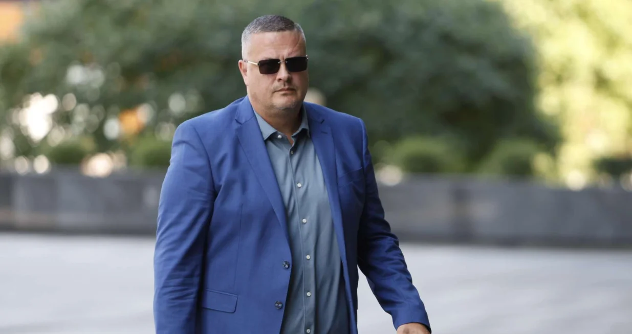 Vojin Mijatović stigao na sastanak predstavnika Trojke i ambasadora zemalja Kvinte/Amer Kajmović