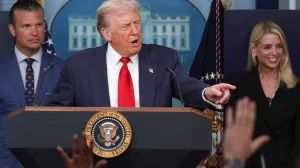 U.S. President Donald Trump speaks next to U.S. Defense Secretary Pete Hegseth and U.S. Attorney General Pam Bondi during a press conference about deploying federal law enforcement agents in Washington to bolster the local police presence, in the Press Briefing Room at the White House, in Washington D.C., U.S., August 11, 2025. REUTERS/Jonathan Ernst/Jonathan Ernst