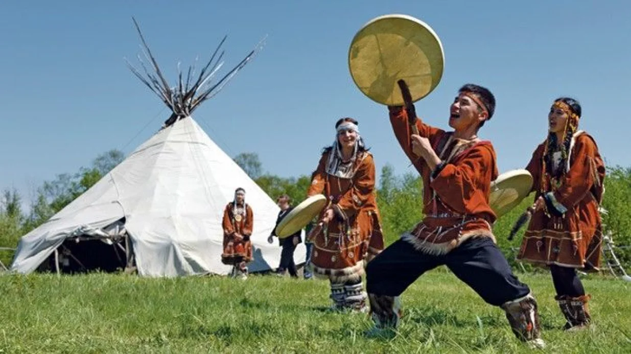 ŽIVOT STAROSJEDILACA: Pripadnici Itelmena prakticiraju tradicionalni način živote u svojim historijskim prirodnim staništima/