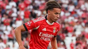 Amar Dedić u dresu Benfice (FOTO: Instagram)/Foto: 