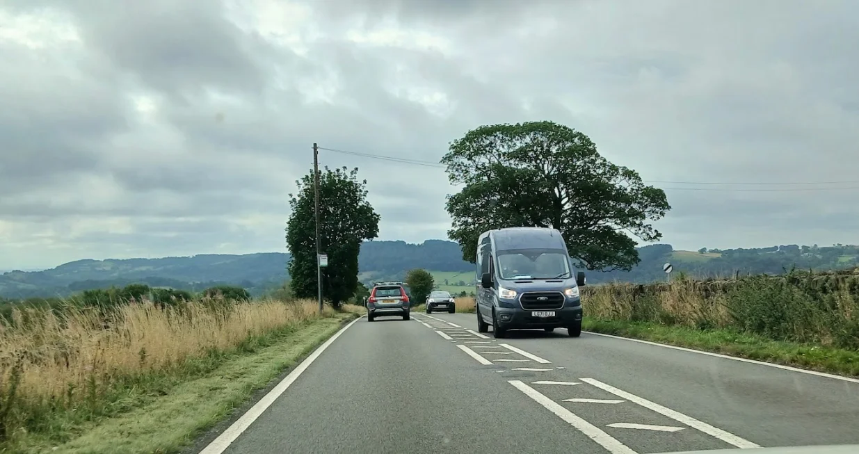 Zelenilo uz puteve: pokošeni ijoš nepokošeni dio, august 2025./