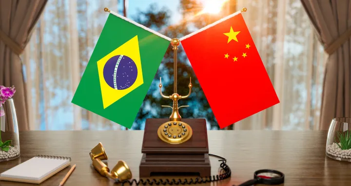 Kina, Brazil, Globalni jug, saradnja, ilustracija, zastavice Brazila i Kine/