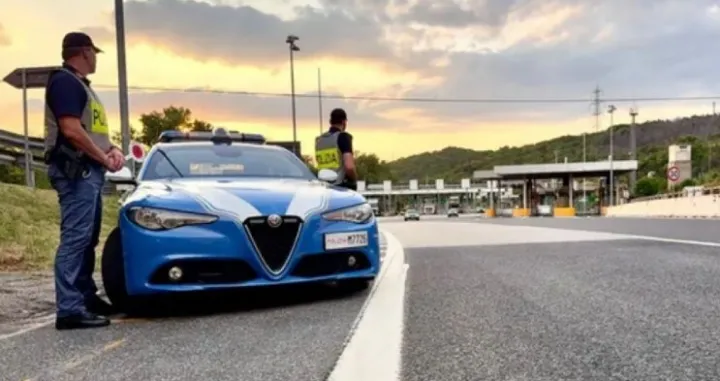 Italijanska policija/Polizia di Stato//