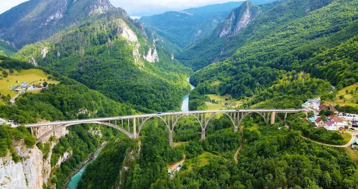 Most o kojem je Hajrudin Šiba Krvavac snimio film/