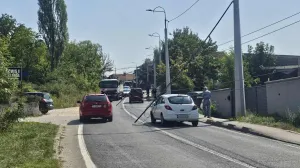 Slučaj u Sarajevu: Trolejbuske žice se srušile na cestu, oštećena tri vozila/Čitatelj