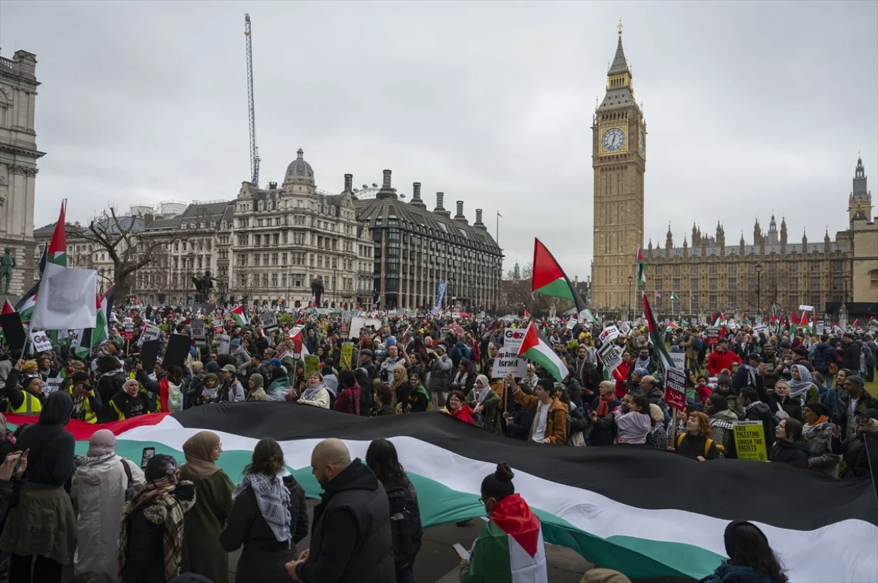 Propalestinski protesti u Londonu/Anadolija