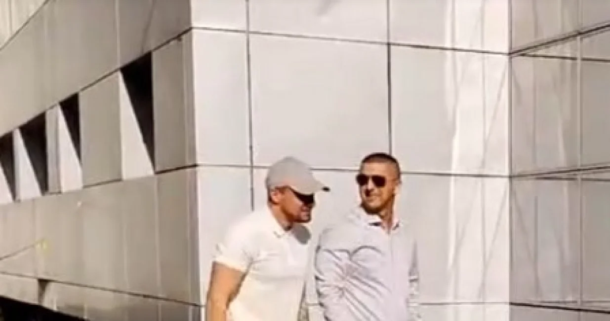 Nikola Kos predao se u pravcu advokata/Printscreen/Srpska Info//