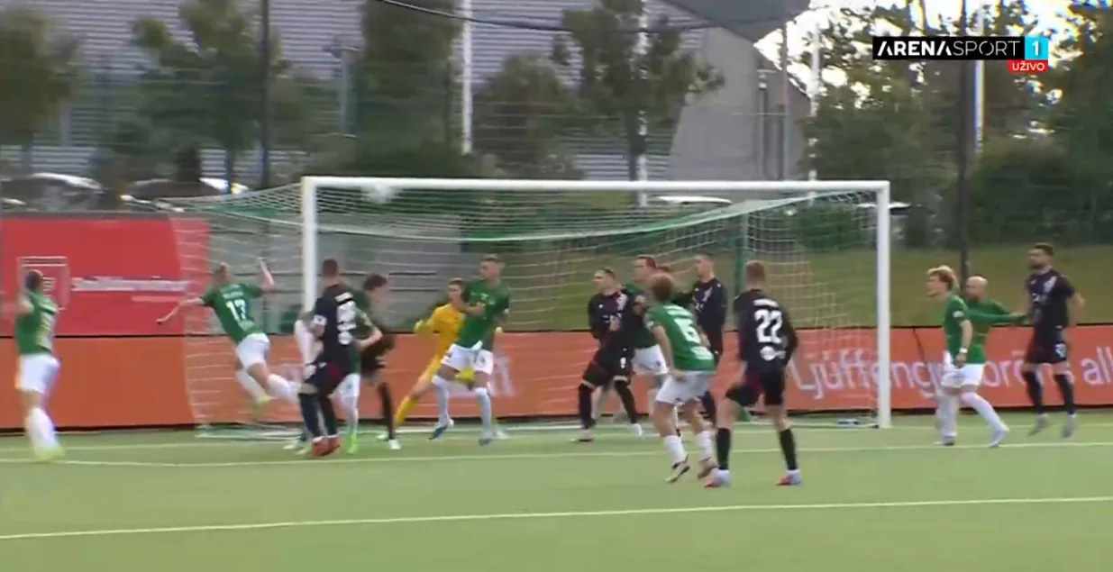 Valgeirsson postigao autogol (FOTO: Screenshot/Arenasport)/Foto: 