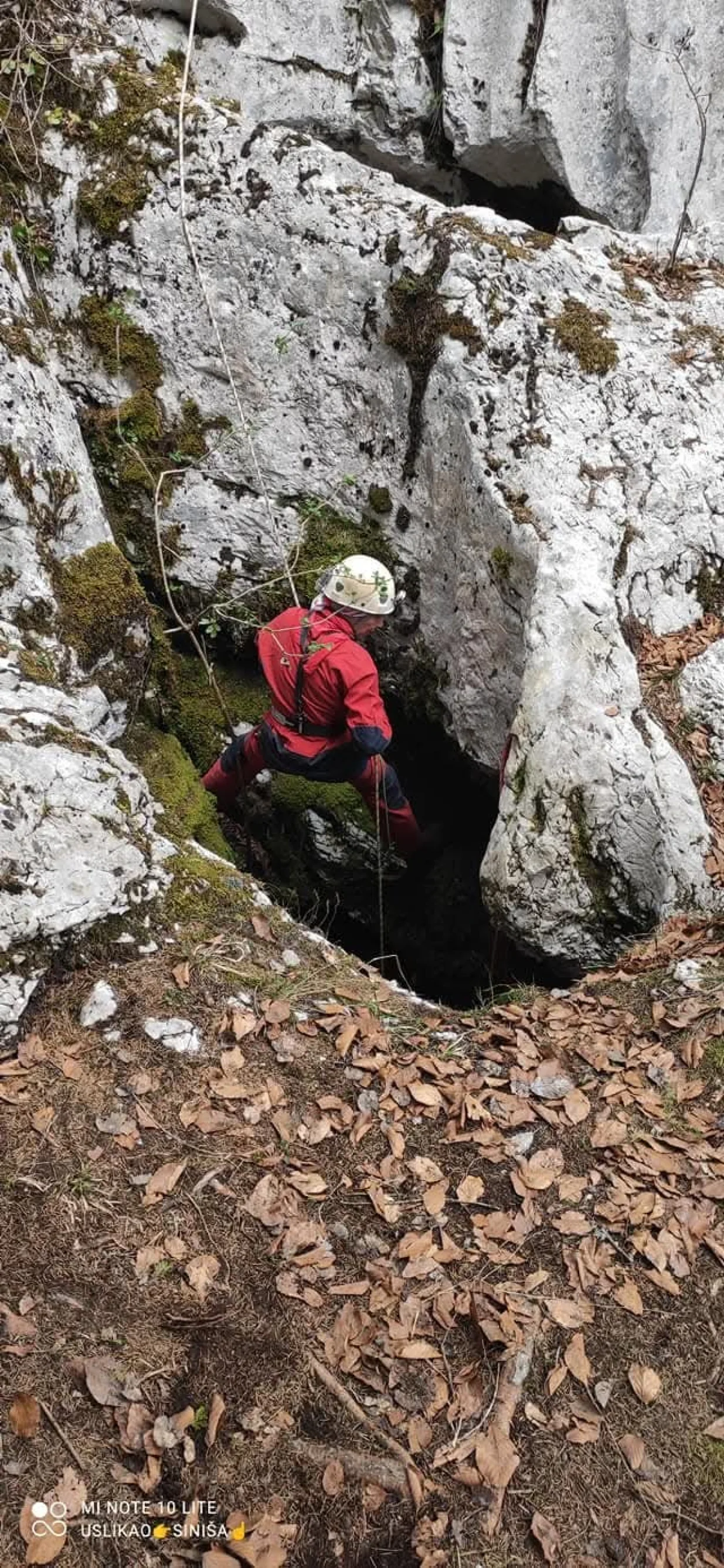Spuštanje bez opreme je nemoguće/