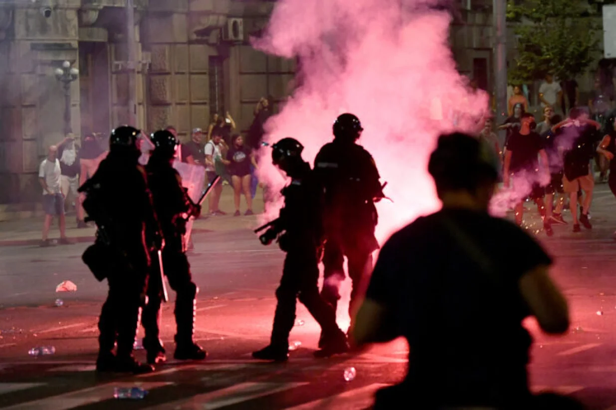 Beograd 14. avgust 2025. Protest studenata u blokadi I gradjana pod sloganom "Večeras pucate po šavovima" Generalštab Foto:Vladislav Mitić/Nova.rs/Vladislav Mitic