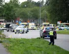 Police and ambulance on scene outside a mosque after a shooting, in Orebro, Sweden, August 15, 2025. Filip Gronroos/TT News Agency via REUTERS  ATTENTION EDITORS - THIS IMAGE WAS PROVIDED BY A THIRD PARTY. SWEDEN OUT. NO COMMERCIAL OR EDITORIAL SALES IN SWEDEN./Filip Gronroos/ Tt