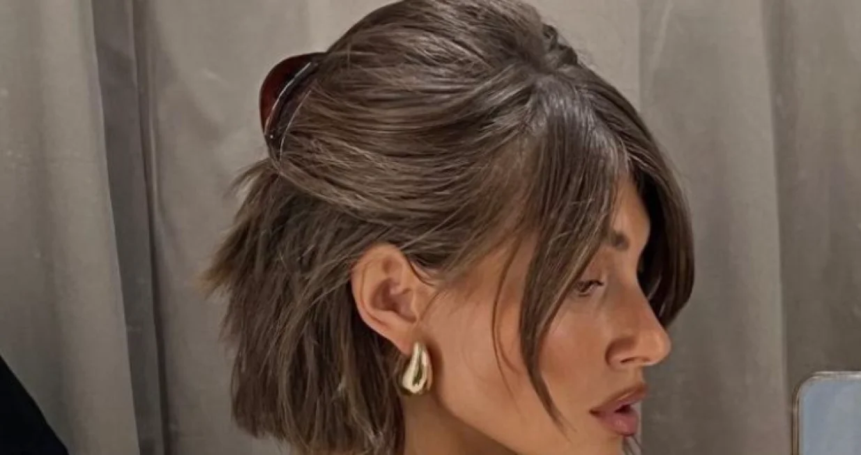 Frizura koja podmlađuje i ističe crte lica/Free Pik