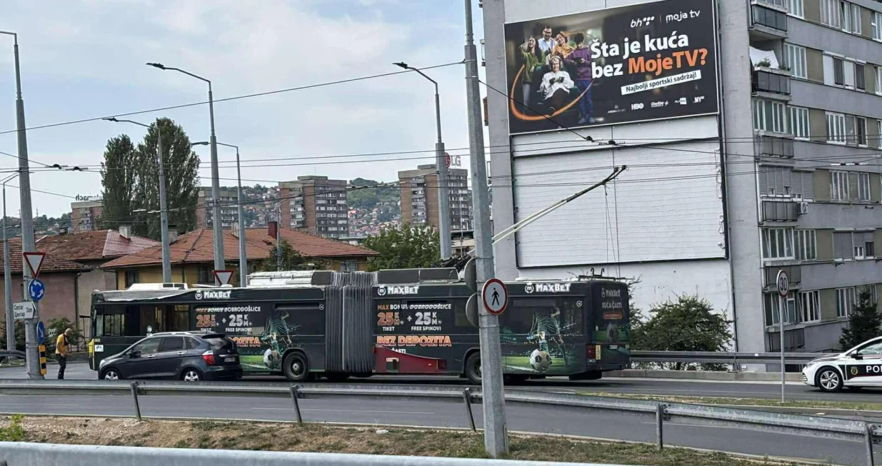 hrasno, sarajevo, trolejbus, nesreća/Čitatelj