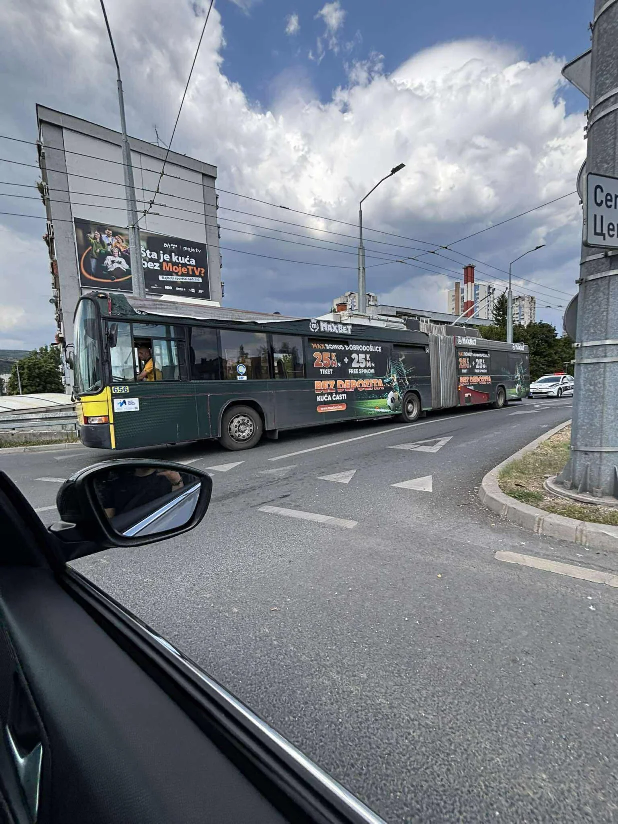 hrasno, sarajevo, trolejbus, nesreća/Čitatelj