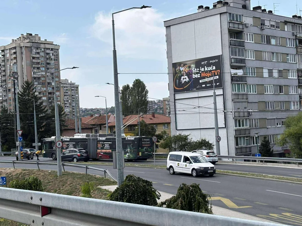 hrasno, sarajevo, trolejbus, nesreća/Čitatelj