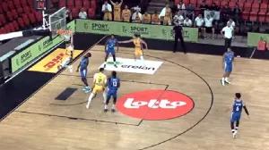 Zakucavanje Nurkića/Foto: 