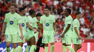 Soccer Football - LaLiga - RCD Mallorca v FC Barcelona - Estadi Mallorca Son Moix, Palma de Mallorca, Spain - August 16, 2025 FC Barcelona's Ferran Torres celebrates scoring their second goal with teammates REUTERS/Francisco Ubilla/Foto: Francisco Ubilla