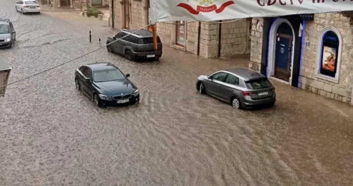 Trebinje pod vodom/Nebojša Vukanović/