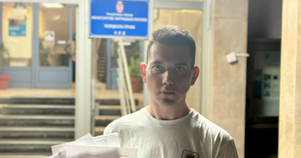 Student Mateja Nikolić, MUP RS, oduzimanje mlijeka, klikera, tjestenine/X.com