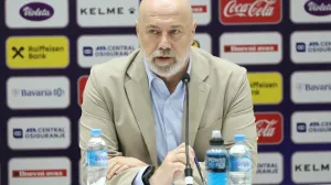 Konferencija za novinare selektora "A" reprezentacije BiH Sergeja Barbareza povodom predstojećeg okupljanja nacionalnog tima uoči utakmica sa San Marinom i Slovenijom/Foto: Senad Gubelić