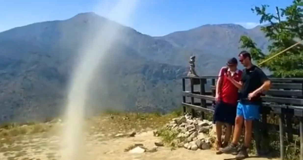 pijavica Čile/Screenshot