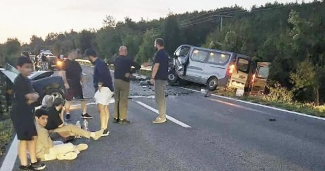 Jezivi prizori sa mjesta nesreće/Cazin.net//