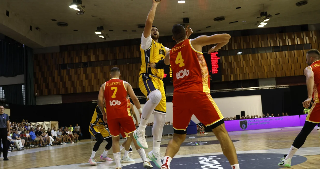 Jusuf Nurkić i Nikola Vučević/Foto: 