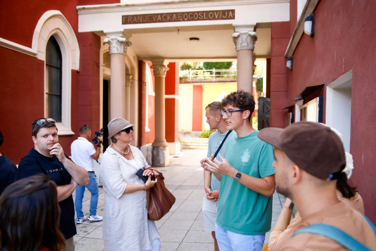 Turistička ruta po gradu/Damir Deljo