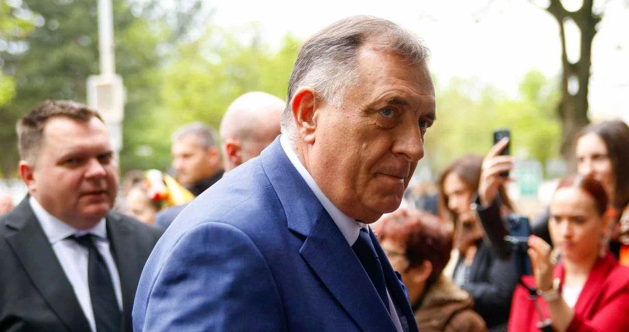 U Istočnom Sarajevu, 24. aprila 2025. godine, predsjednik bosanskohercegovačkog entiteta RS Milorad Dodik svečano je otvorio zgradu Rektorata i Muzičke akademije Univerziteta u Istočnom Sarajevu/Damir Deljo