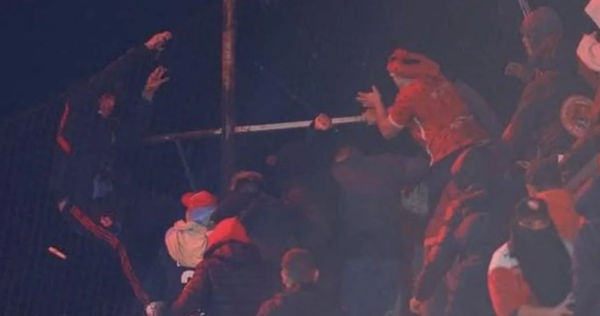 Independiente tuča navijača/Foto: 