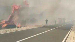 Prijeti opasnost da bi moglo doći do ugroze tridesetak kuća/Neum Online