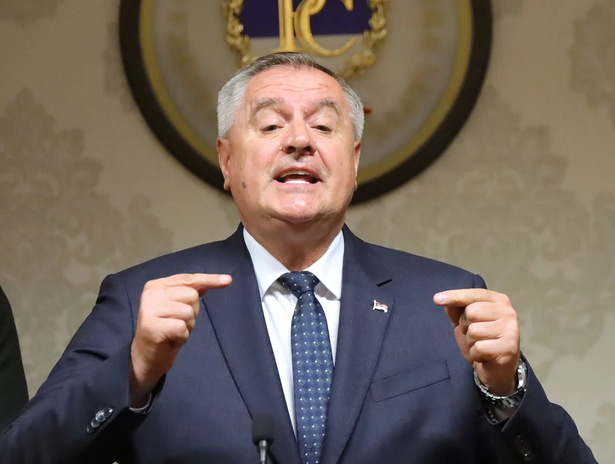 Predsjednik Vlade Republike Srpske Radovan Višković/Senad Gubelić