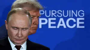 FILE PHOTO: U.S. President Donald Trump and Russian President Vladimir Putin hold a press conference following their meeting to negotiate an end to the war in Ukraine, at Joint Base Elmendorf-Richardson in Anchorage, Alaska, U.S., August 15, 2025. REUTERS/Jeenah Moon/File Photo/Jeenah Moon