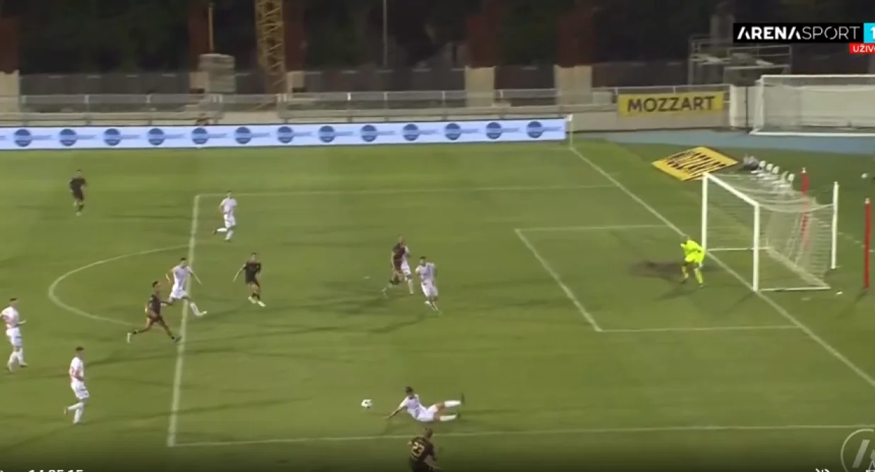 Penal za goste/Foto: 