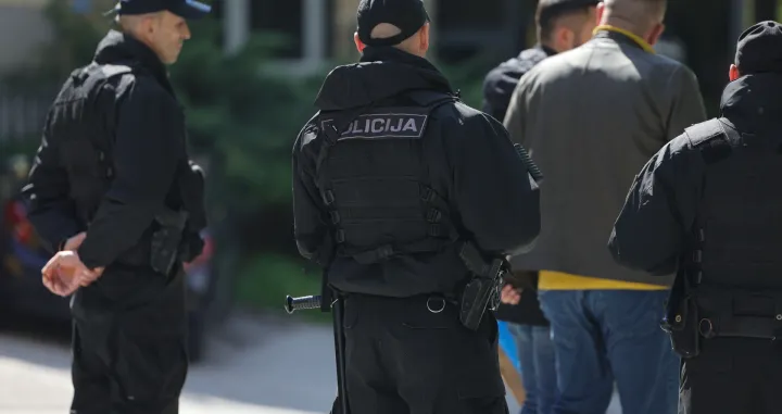 Akcija MUP-a Kantona Sarajevo i SIPA-e Breka ul: Juraja Najtharta/Senad Gubelić