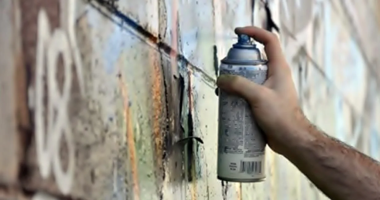 Sprej za grafit/Foto: 