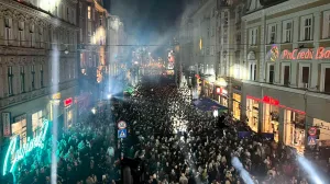 Parti u Titovoj povodom kraja 31. SFF-a/Oslobođenje