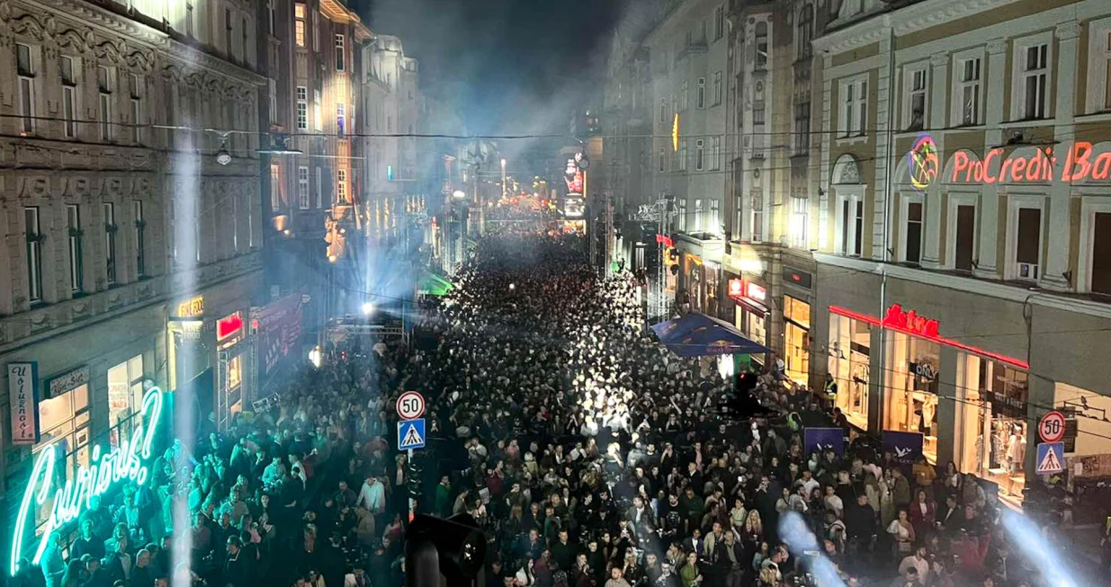 Parti u Titovoj povodom kraja 31. SFF-a/Oslobođenje