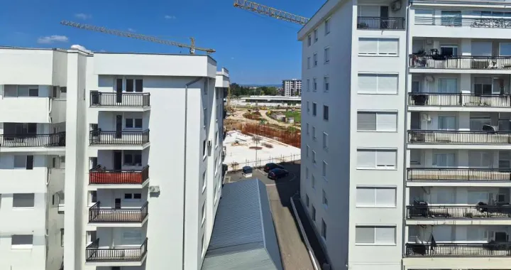 Stanovi/Ilustracija/Tijana Grujić/Fena/Tijana Grujić