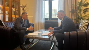 Predsjednik Republike Srpske Milorad Dodik i ministar poljoprivrede, šumarstva i vodoprivrede u Vladi Republike Srpske Savo Minić/