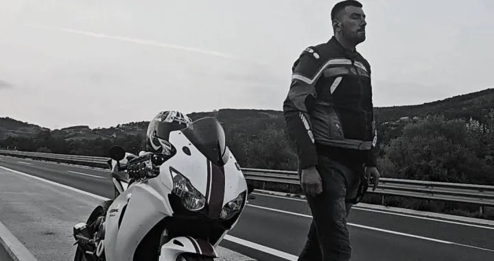 Admir Cucak/Društvene mreže//