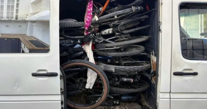 Dostavljao ukradena bicikla/Kantonspolizei Zürich//