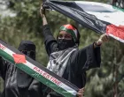 NAIROBI, KENIJA – 24. AUGUST 2025.Motocikli i bicikli paradirali s palestinskim zastavama tokom skupa u znak solidarnosti s Gazom, u Nairobiju u Keniji. (Gerald Anderson - Anadolu Agency)/