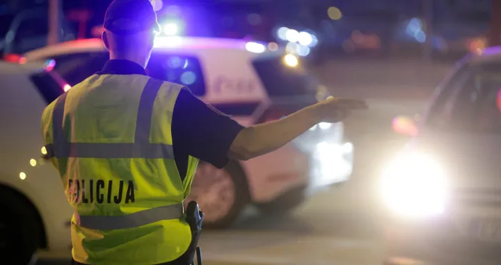 Policija MUP KS ilustracije/Damir Deljo