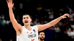 epa10178174 Nikola Jokic of Serbia reacts during the FIBA EuroBasket 2022 round of 16 match between Serbia and Italy at EuroBasket Arena in Berlin, Germany, 11 September 2022. EPA/FILIP SINGER/Foto: Filip Singer