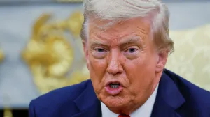 U.S. President Donald Trump attends a meeting with South Korean President Lee Jae Myung (not pictured) at the Oval Office, at the White House, in Washington, D.C., U.S., August 25, 2025. REUTERS/Brian Snyder/Brian Snyder